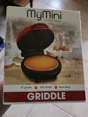 MyMini Red and Black Mini Griddle